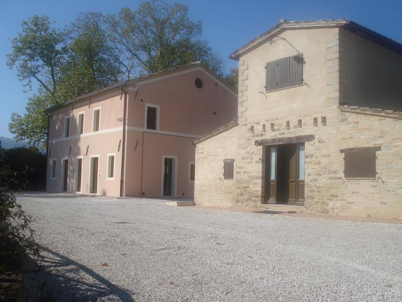 مبيت وإفطار سان سيفيرينو ماركي Dimora Di Collio المظهر الخارجي الصورة
